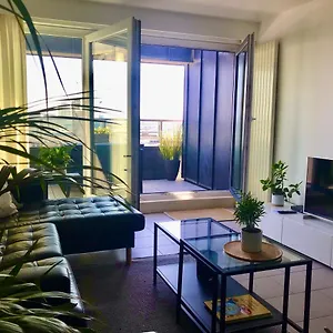 https://cousteau-oostende-zeezicht-visserskaai.hotelsghent.com